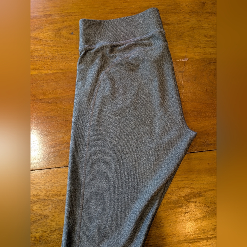Under Armour Charcoal Leggings - Picture 2 of 10